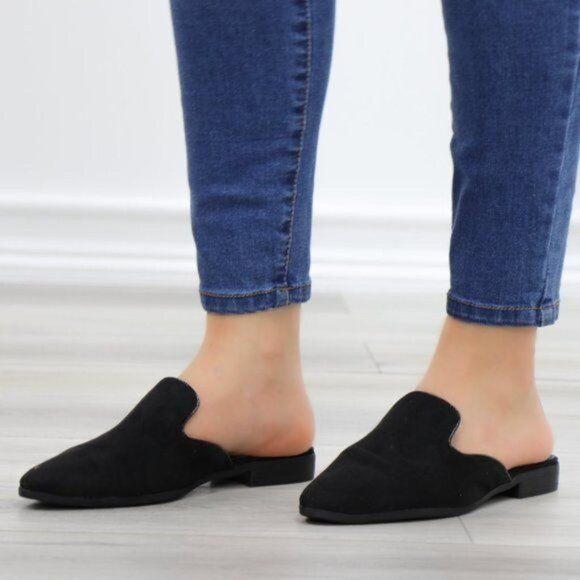 Suede Black Pointy Toe Slip On Mule Loafer - Picture 4 of 12